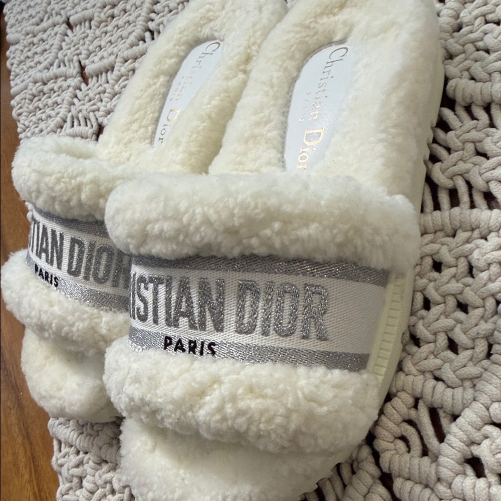 Dior Cream Fuzzy Slides - Picture 2 of 6